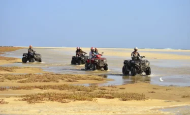 disfruta de la excursion en quad playa de santa monica boa vista
