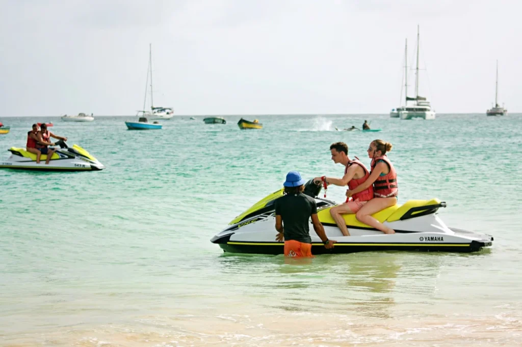 aventura inolvidable de jet ski en isla de sal